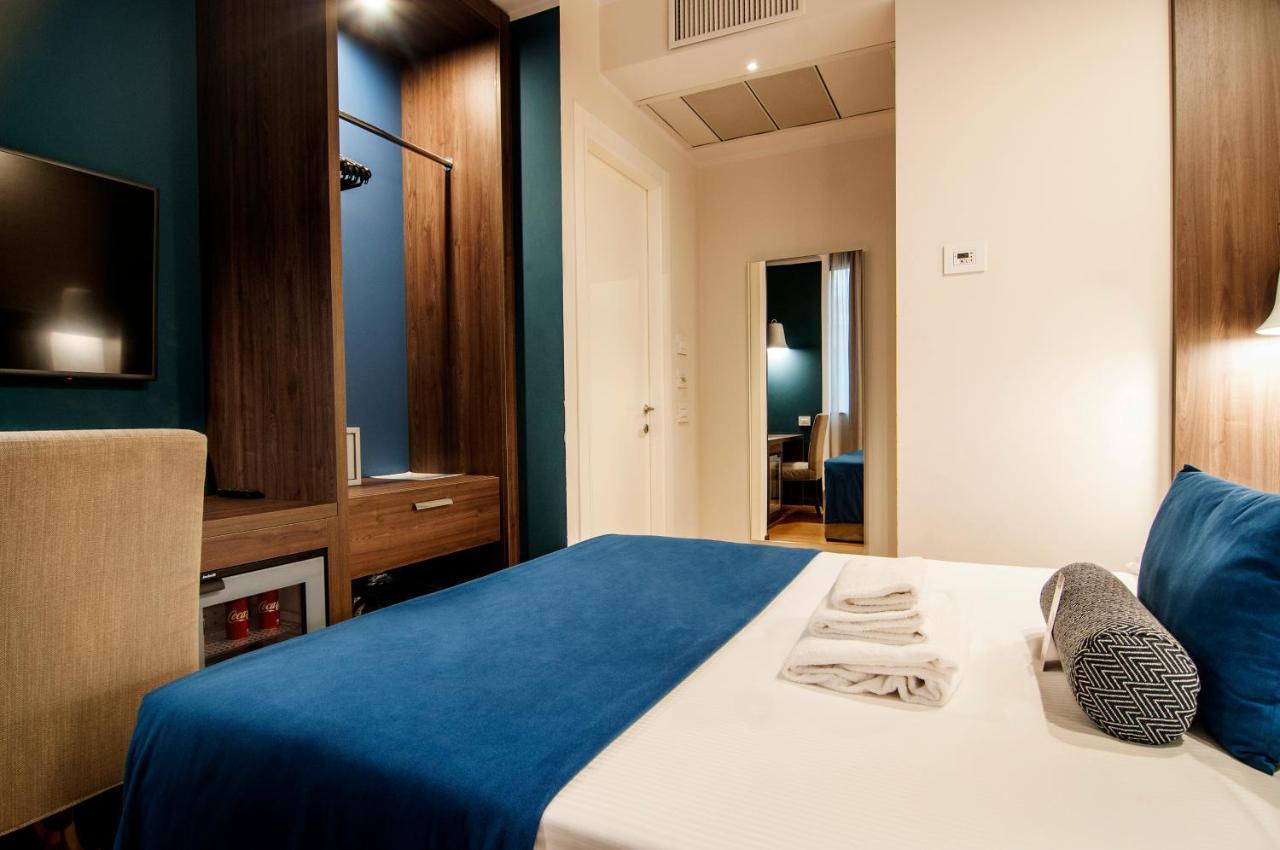 Fly Deco Hotel 4*
