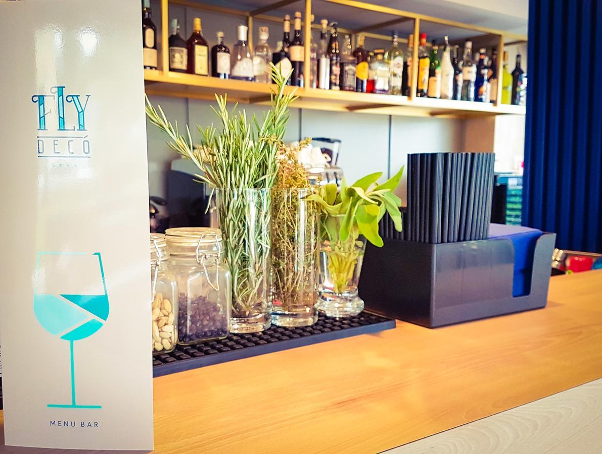 Hotel Fly Deco